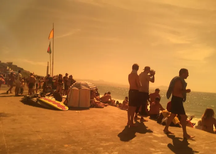 Апартаменти Cote Des Basques